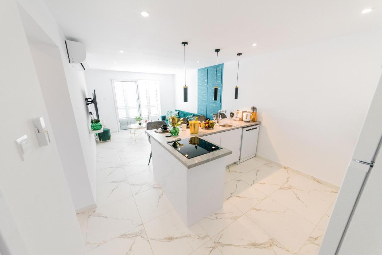 Sky Sea Cyprus Apartment Kapparis Paralimni Exterior photo